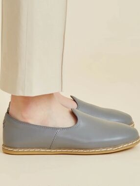 Charix Untimate Grey Slip-on